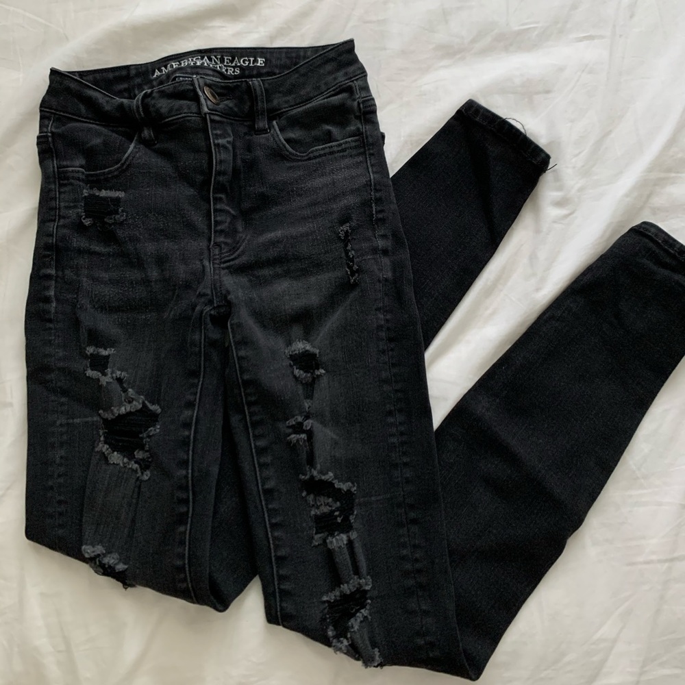 American Eagle Outfitters ripped jeggings
